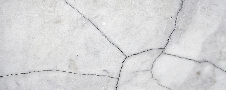Comment réparer un marbre fissuré ?