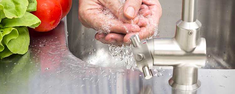 Comment nettoyer un évier en inox ?