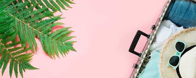 Vacances : quels produits emmener ?