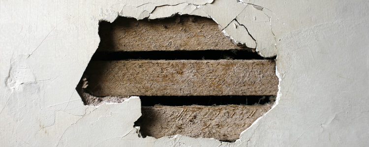 Comment reboucher un trou dans le mur ?