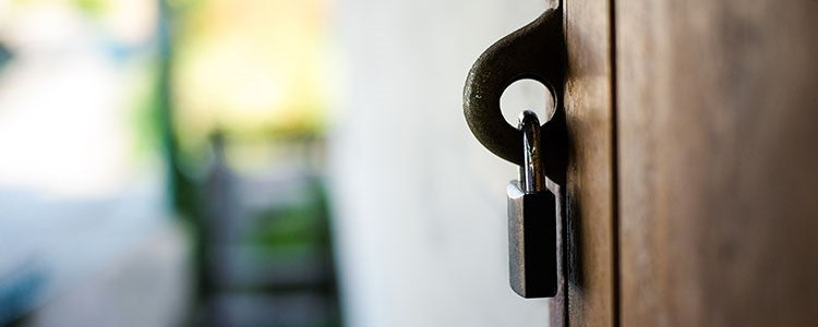 Comment réparer un loquet ?