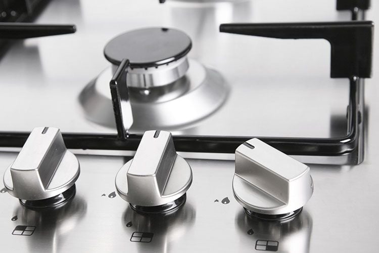 Comment nettoyer l’inox sans le tacher ?